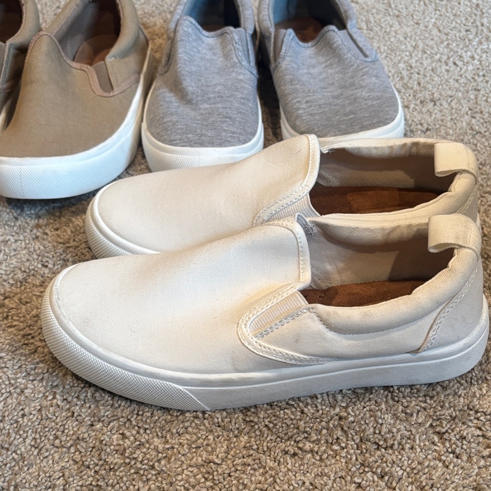 Maurice’s slip ons - Picture 8 of 15